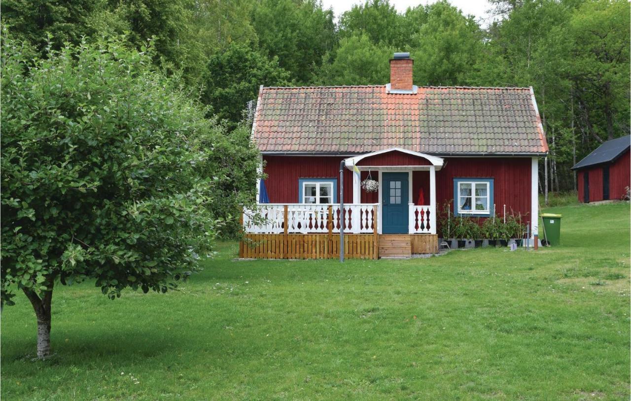 Stunning Home In Tjaellmo With Kitchen Exteriör bild